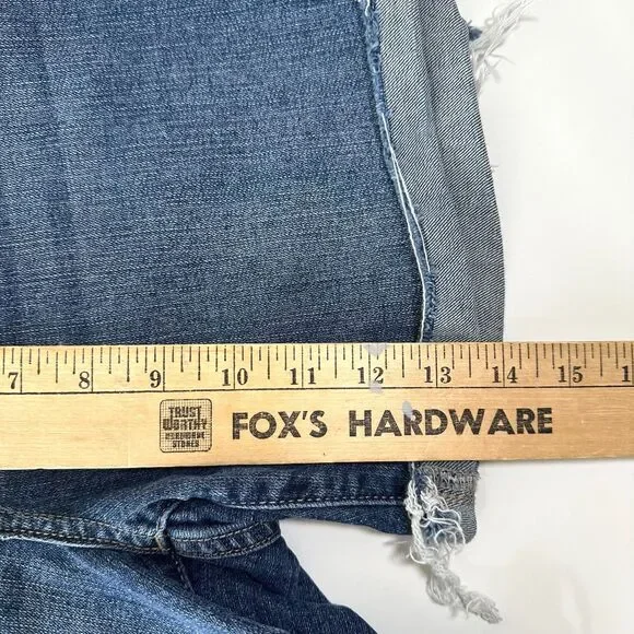 Lucky Brand The Roll Up Denim Jean Shorts Women’s Size 8/29 Medium Wash Cuffed - Picture 6 of 7